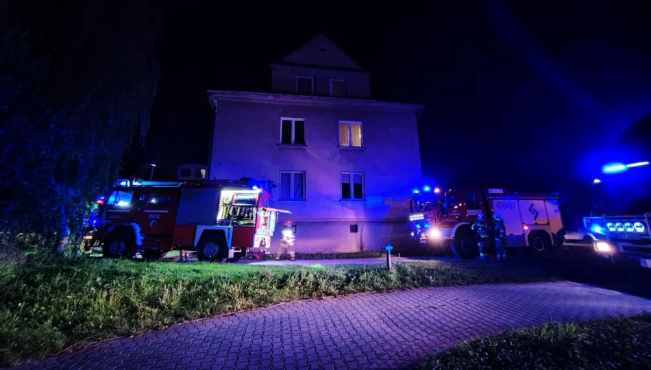 Pożar na poddaszu budynku - zdjęcie 1