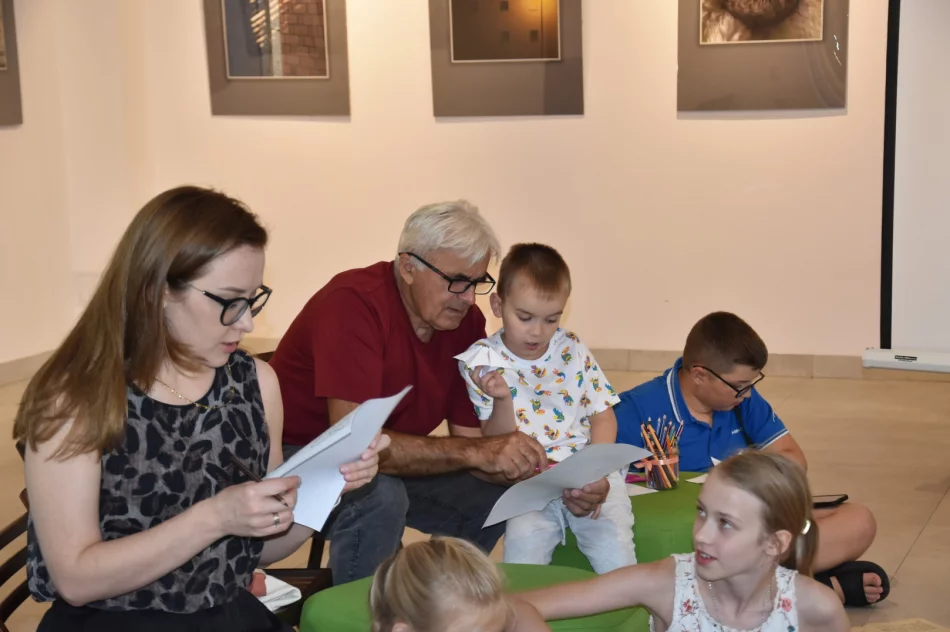 Warsztaty z grami i zabawami z PRL - zdjęcie 3