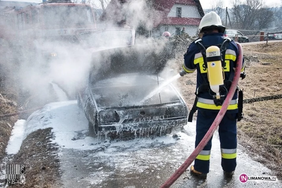 Pożar samochodu - zdjęcie 2