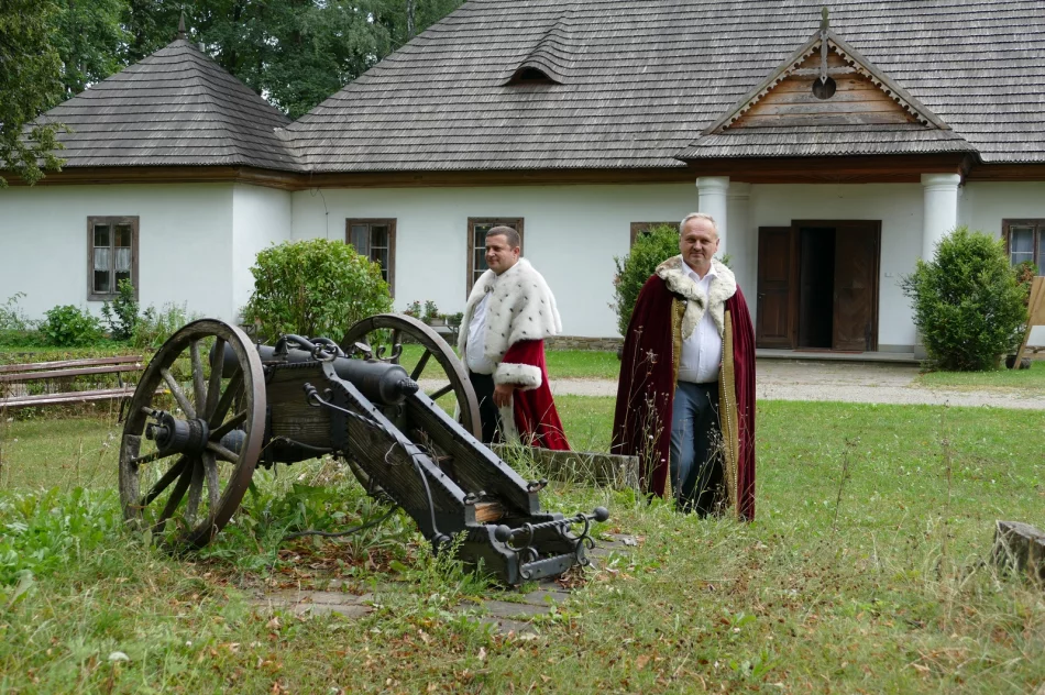 Gminna Biblioteka Publiczna w Starej Wsi zaprasza na Narodowe Czytanie "Kordiana" - zdjęcie 7