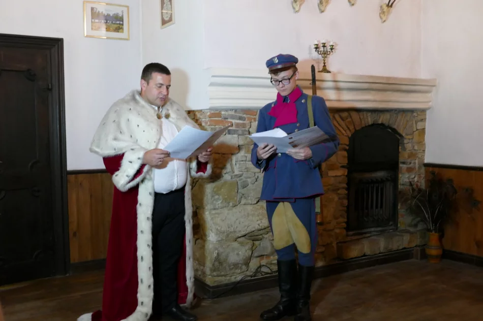 Gminna Biblioteka Publiczna w Starej Wsi zaprasza na Narodowe Czytanie "Kordiana" - zdjęcie 9