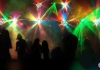 Bójka na otwarcie - zdjęcie główne