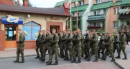 Pamięć o bohaterach Cudu nad Wisłą i "znicz pamięci" pod historyczną tablicą (ZDJĘCIA) - zdjęcie 2