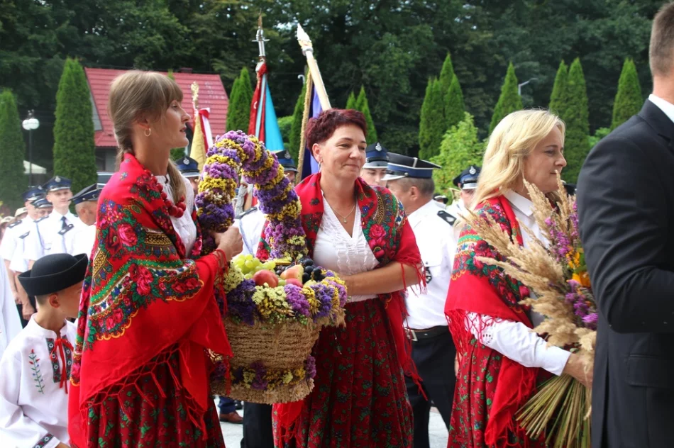 Dziękowali za plony i świetnie się bawili (ZDJĘCIA) - zdjęcie 20