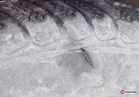 Pocięte opony w samochodach - zdjęcie główne