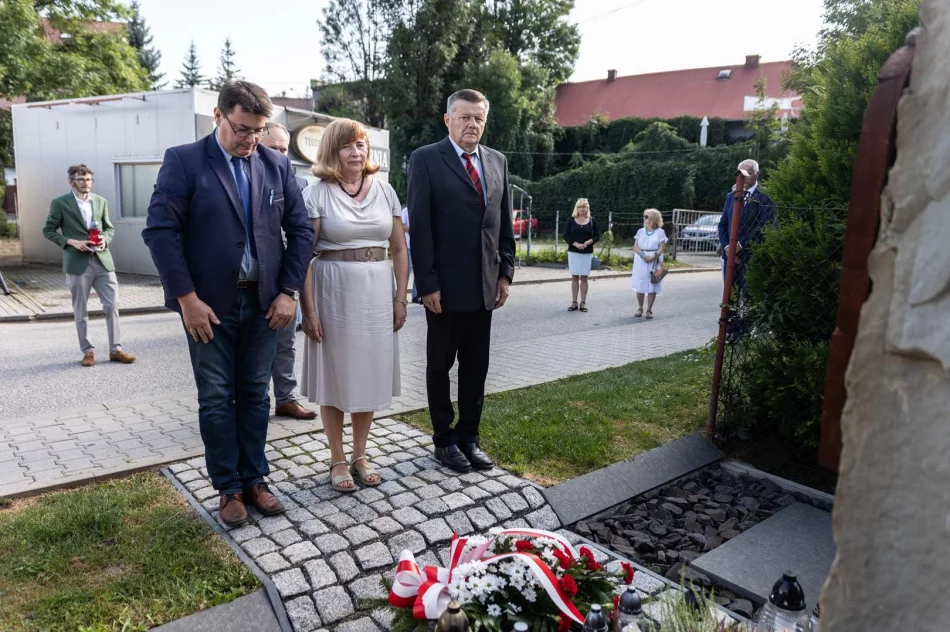 Odbyły się obchody 82. rocznicy Zagłady Żydów limanowskich - zdjęcie 11