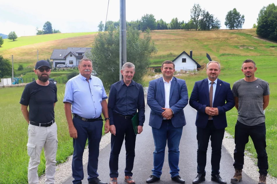 Odbiory wyremontowanych odcinków dróg - zdjęcie 2