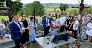 Złożenie kwiatów na grobie por. Jana Wróbla - zdjęcie 4