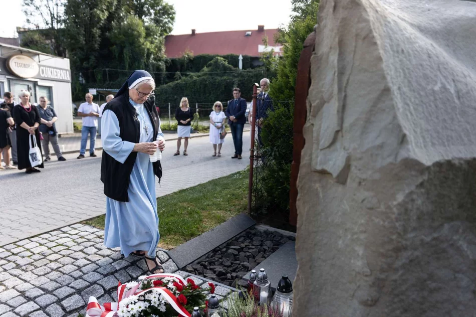 Limanowa upamiętniła 82. rocznicę zagłady - zdjęcie 12