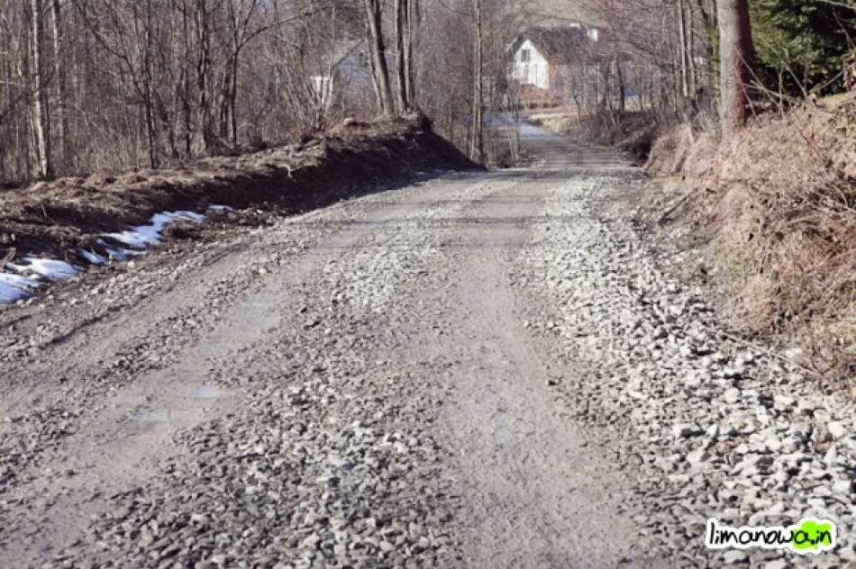 Zamiast drogi jedno błoto - zdjęcie 3