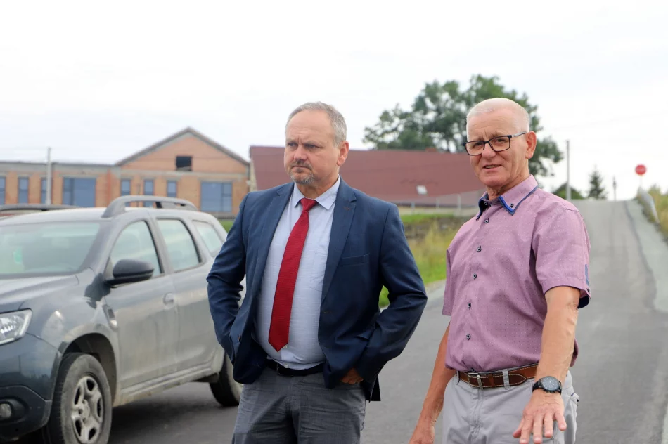 Zakończono modernizacje dróg w Młynnem, Makowicy i Wysokiem - zdjęcie 3