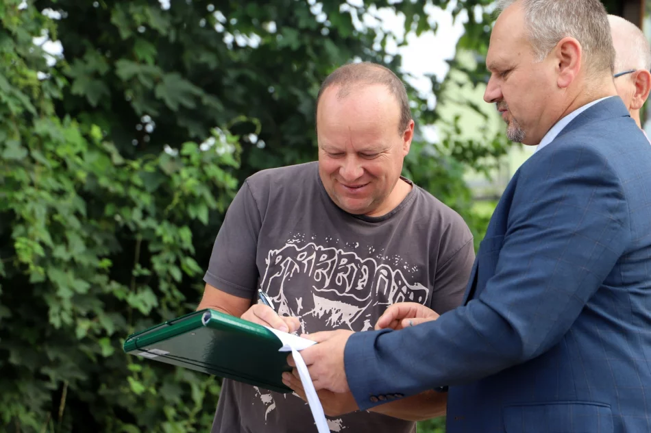 Zakończono modernizacje dróg w Młynnem, Makowicy i Wysokiem - zdjęcie 20