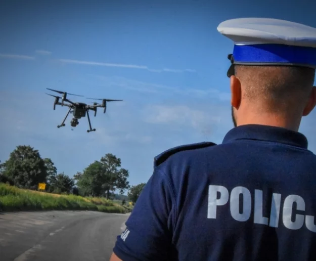 Wzmożone działania policji na drogach - zdjęcie główne