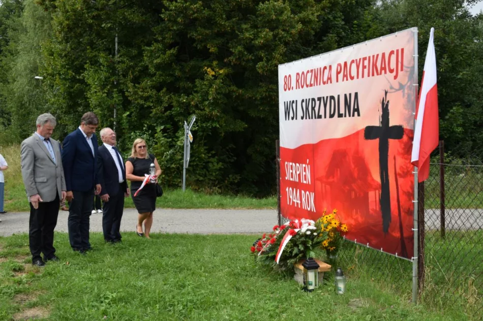 Pamiętali o brutalnej pacyfikacji wsi w 80. rocznicę  - zdjęcie 9