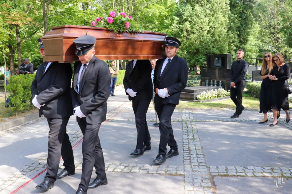 W Krakowie pożegnano śp. Franciszka Smudę - zdjęcie 3