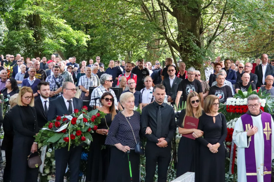 W Krakowie pożegnano śp. Franciszka Smudę - zdjęcie 5