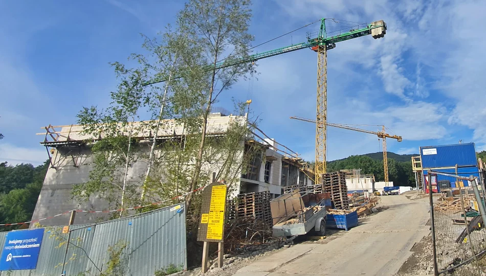 Powstaje ponad 100 mieszkań na wynajem. Zobacz plac budowy i wizualizacje - zdjęcie 1