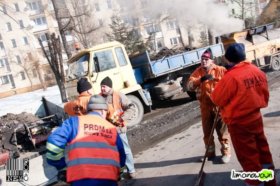 Łatanie dziur i korki - zdjęcie 3