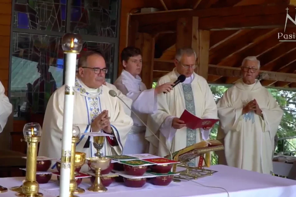 Nuncjusz Apostolski w Polsce przewodniczył sumie odpustowej - zdjęcie 2