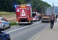 Dwie osoby ranne, DK 28 zablokowana - zdjęcie główne