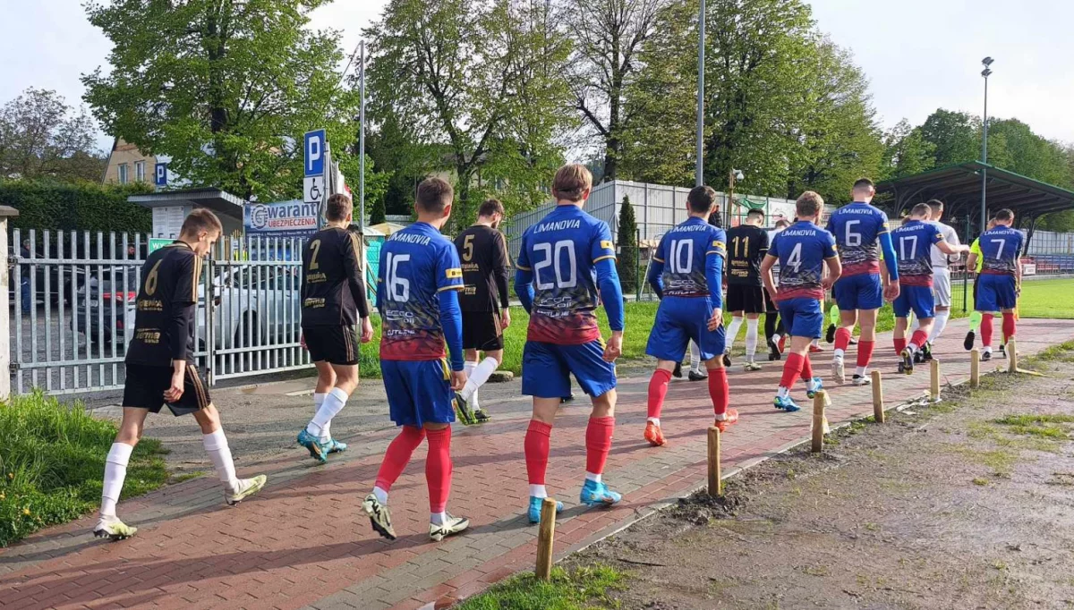 IV liga się rozkręca. Limanovia gra już we wtorek. Sokół Słopnice w środę.