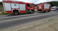 Dwie osoby trafiły do szpitala, droga już przejezdna - zdjęcie 5