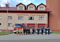 Mundurowi oddali hołd tragicznie zmarłym strażakom - zdjęcie główne