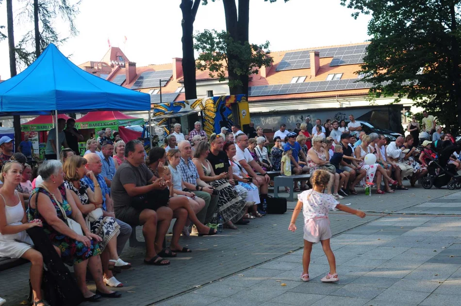 W Parku Miejskim odbył się Festiwal „Beskidzkie Rytmy i Smaki” - zdjęcie 14