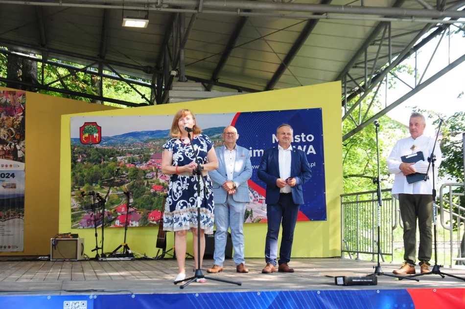 W Parku Miejskim odbył się Festiwal „Beskidzkie Rytmy i Smaki” - zdjęcie 19