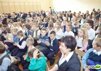 Wyborcze odbiory - uczniowie czekają - zdjęcie główne