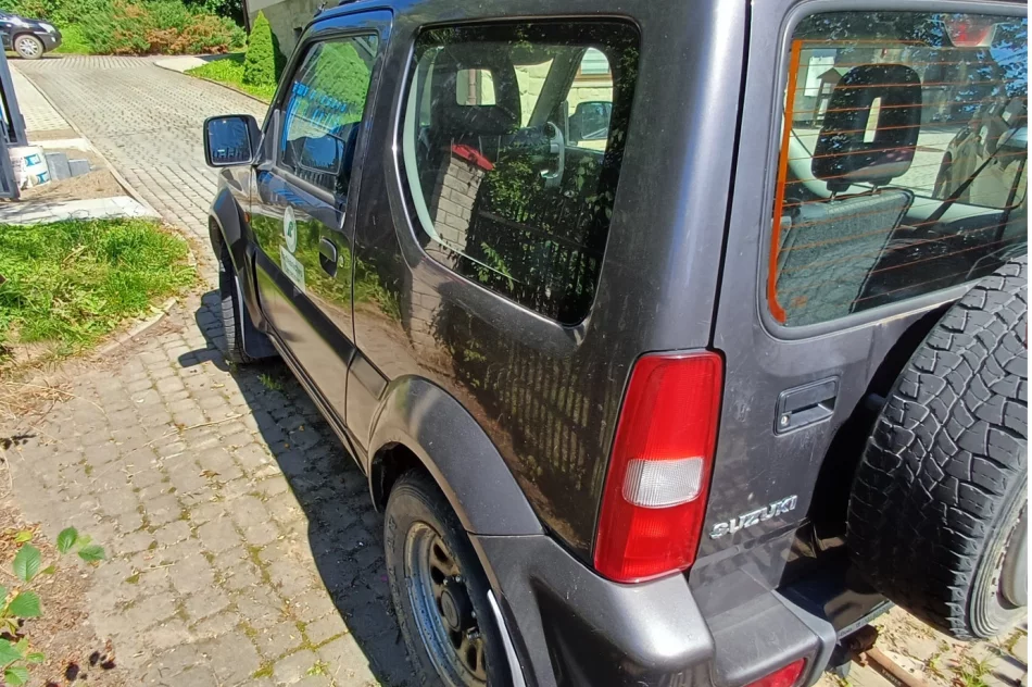 Nadleśnictwo sprzedaje używany samochód - zdjęcie 6