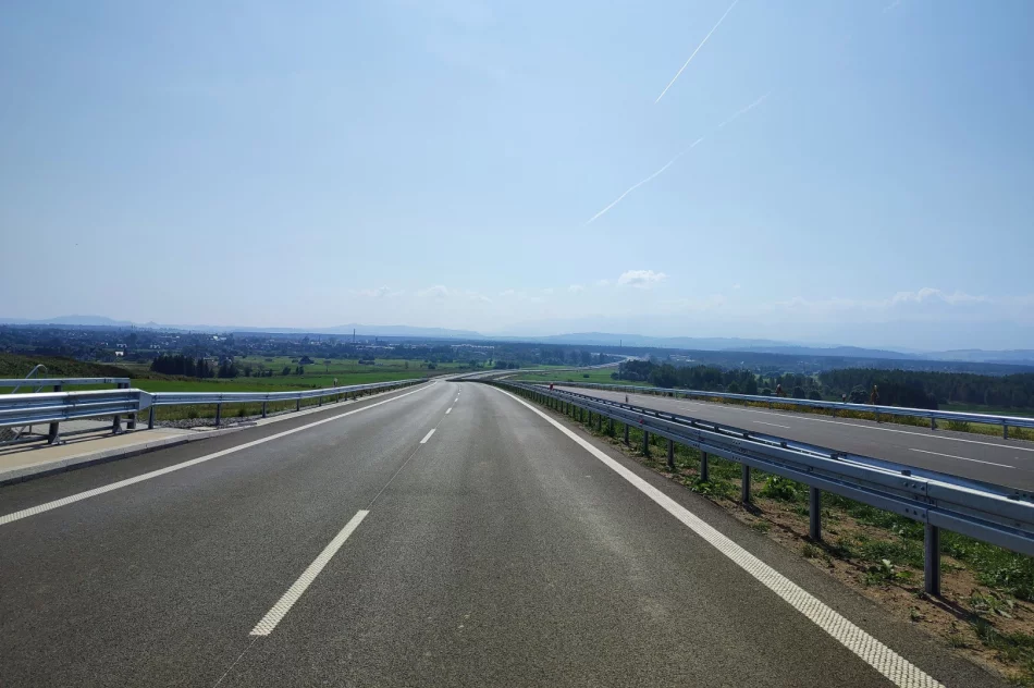 Otwarto 16 km odcinek nowej Zakopianki - zdjęcie 4