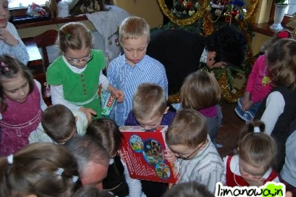 Marszałek odwiedził dzieci w Żmiącej - zdjęcie 4