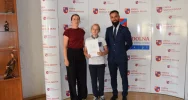 74 stypendystów nagrodzonych w ostatnim dniu wakacji - zdjęcie 2