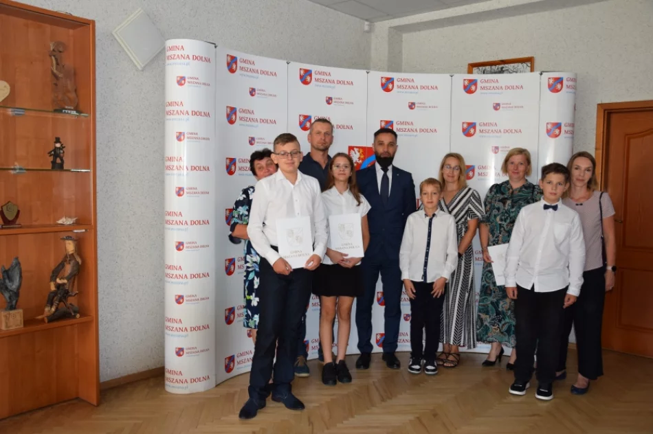 74 stypendystów nagrodzonych w ostatnim dniu wakacji - zdjęcie 6