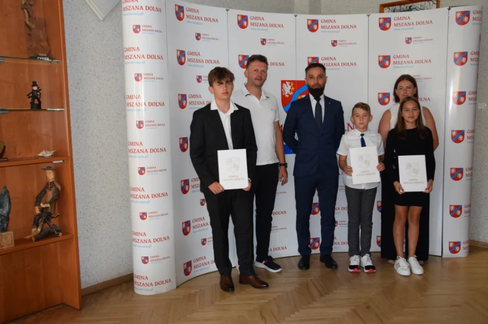 74 stypendystów nagrodzonych w ostatnim dniu wakacji - zdjęcie 9