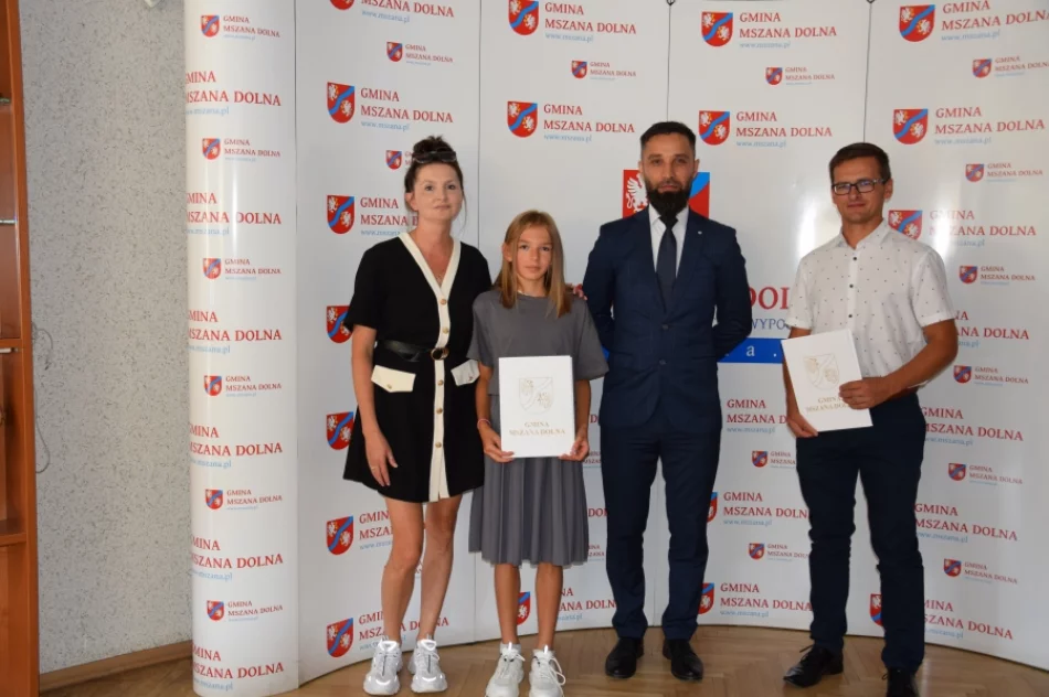74 stypendystów nagrodzonych w ostatnim dniu wakacji - zdjęcie 12