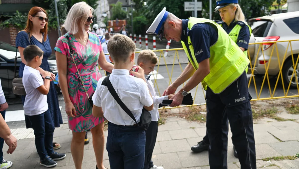 W jakim wieku może iść dziecko samo do szkoły?