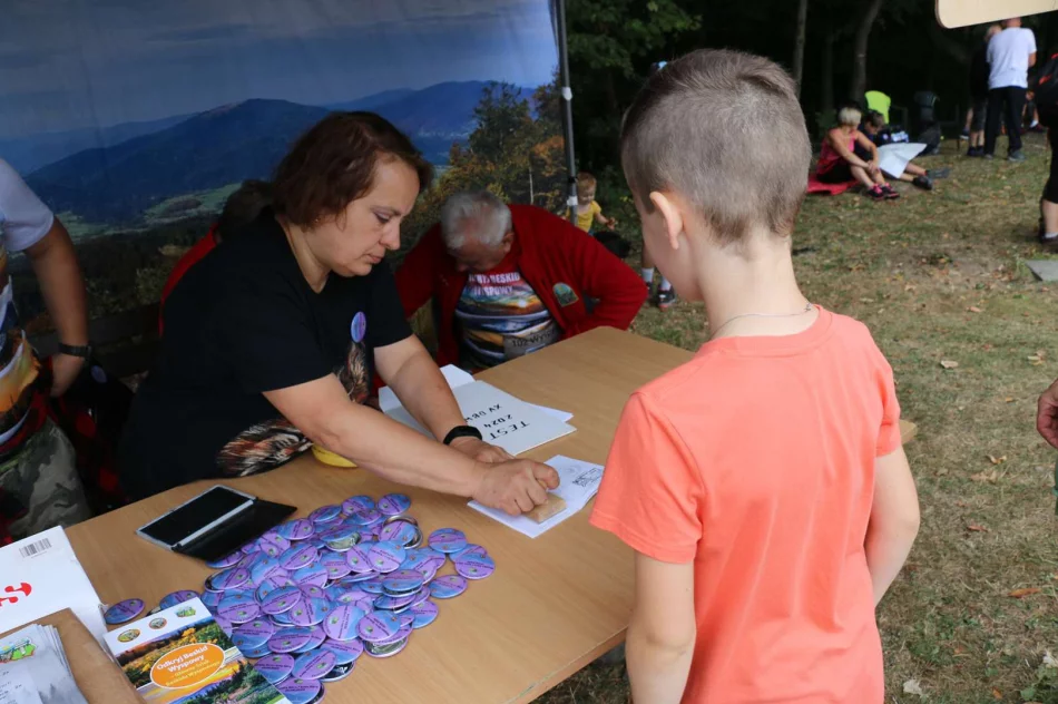  W niedzielę 1 września w ramach akcji „Odkryj Beskid Wyspowy” turyści spotkali się na Miejskiej Górze - zdjęcie 7