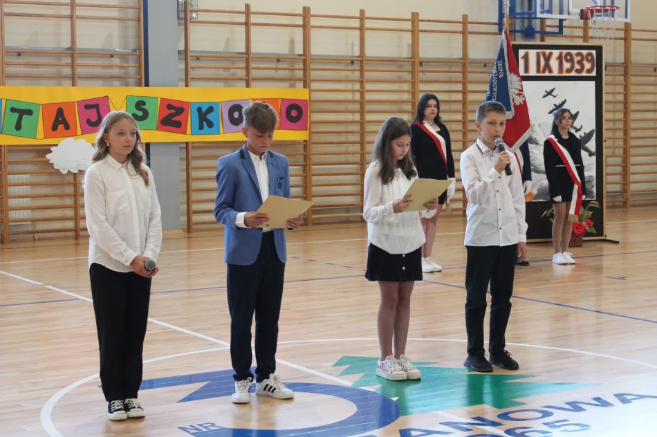 Początek roku szkolnego 2024/2025 w miejskich szkołach - zdjęcie 2