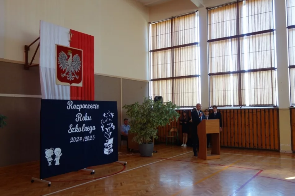Początek roku szkolnego 2024/2025 w miejskich szkołach - zdjęcie 10