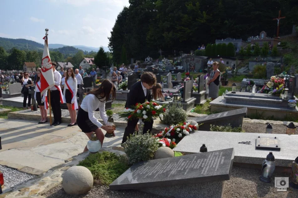 Obchody 80. rocznicy pacyfikacji trzech wsi  - zdjęcie 12