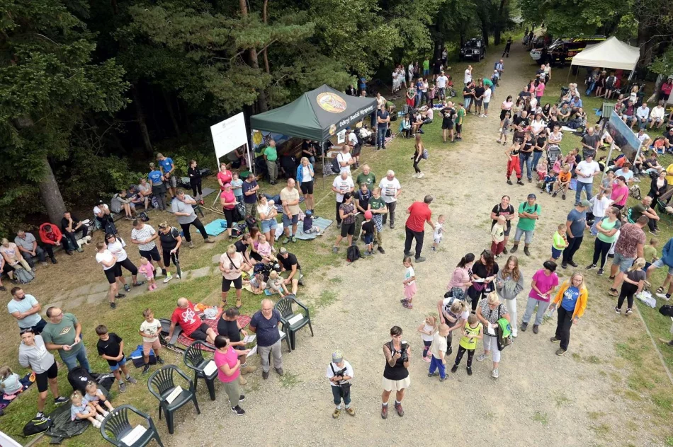 Miłośnicy Beskidu Wyspowego na Miejskiej Górze (ZDJĘCIA) - zdjęcie 20