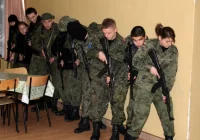 Przeszukiwanie i działanie w budynkach - zdjęcie główne