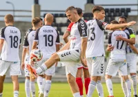 Sandecja liderem III ligi. Kolejny występ wychowanka Uranu Łukowica - zdjęcie główne