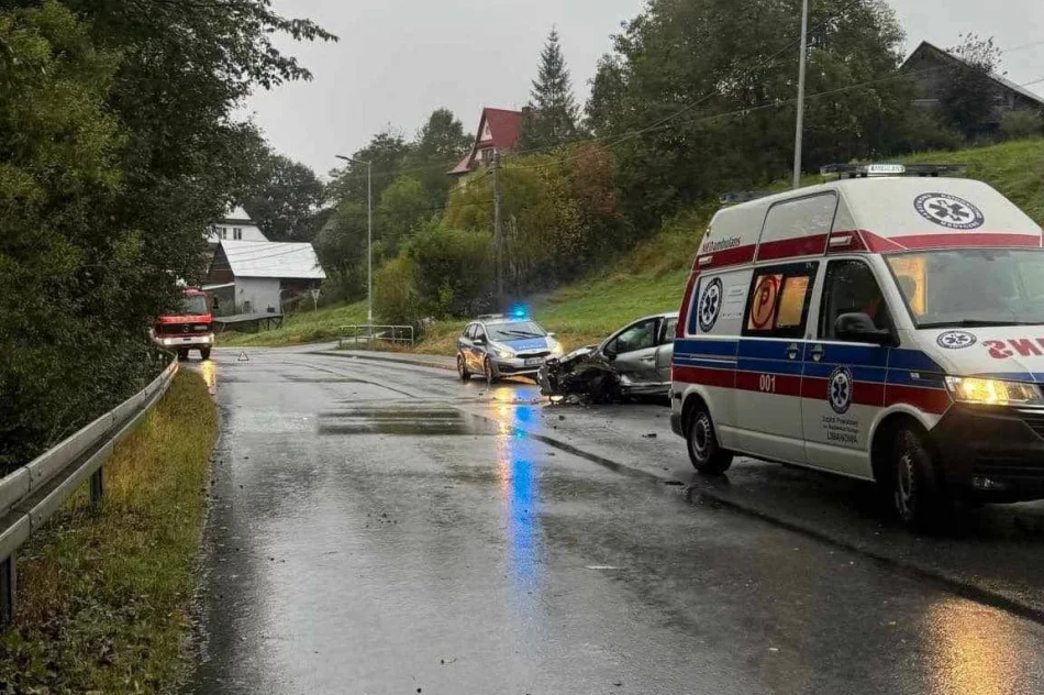 Jedna osoba ranna po czołowym zderzeniu - zdjęcie 3