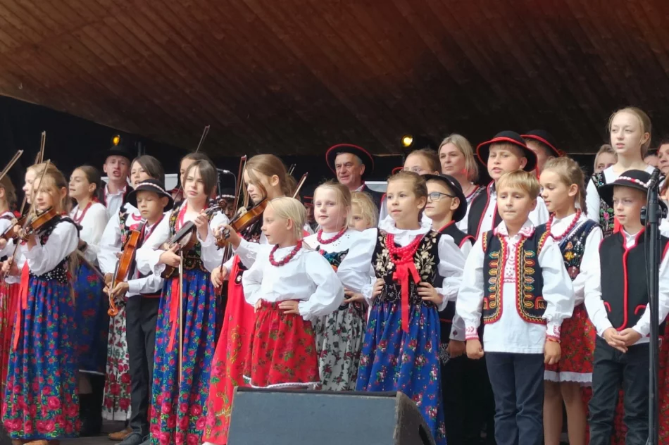 Powiatowe święto owocobrania (ZDJĘCIA) - zdjęcie 16