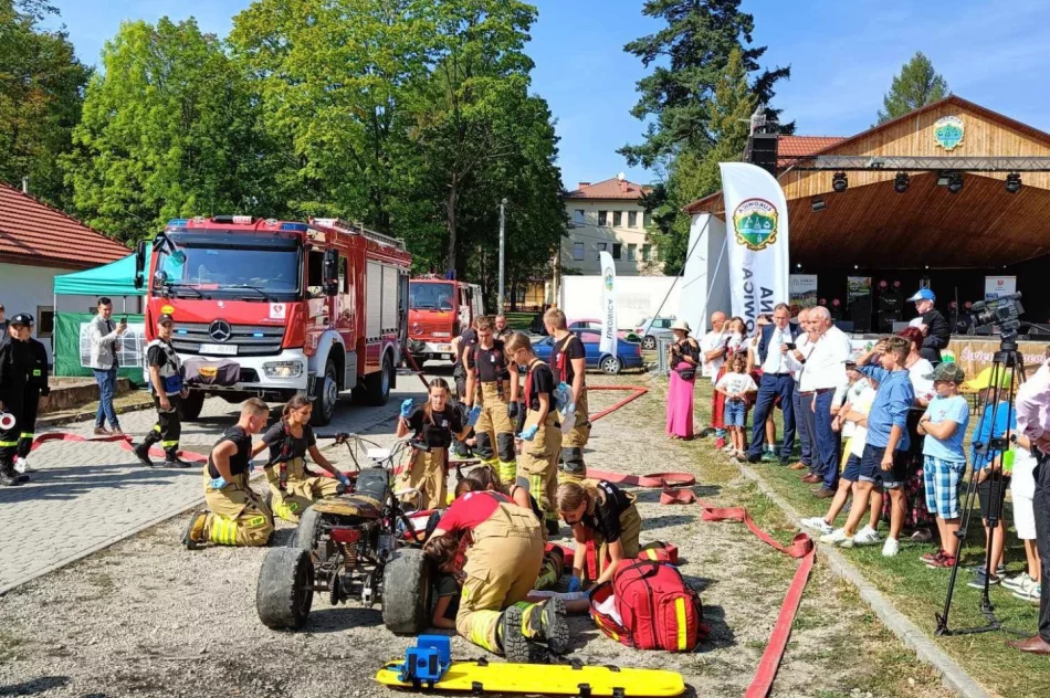 Powiatowe święto owocobrania (ZDJĘCIA) - zdjęcie 18