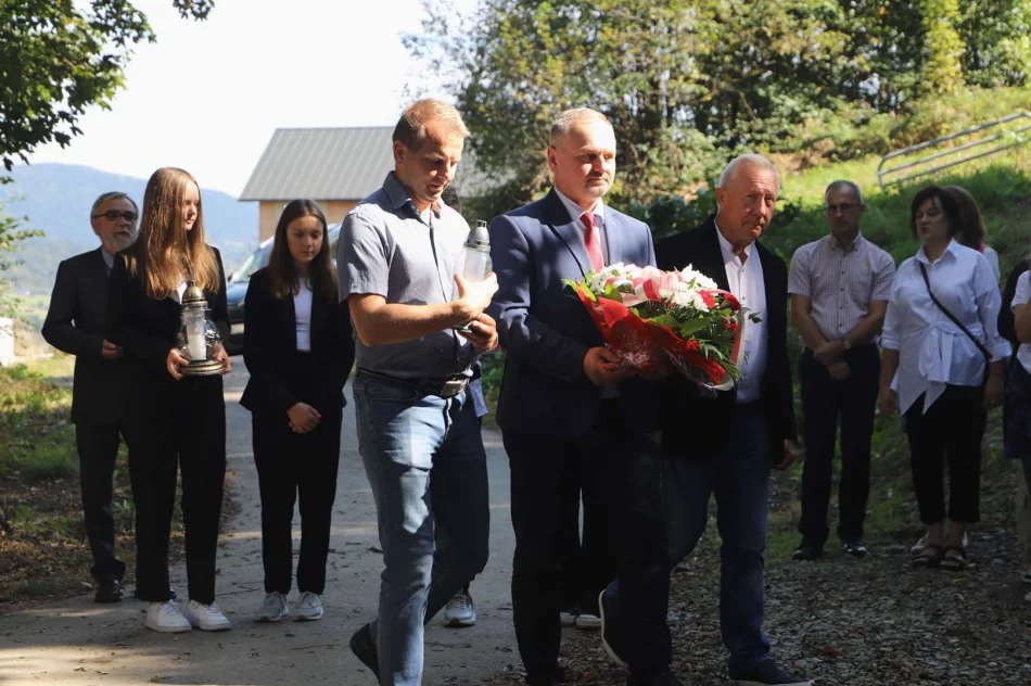  W Mordarce na Cieniawie uczczono pamięć poległych mieszkańców Limanowej - zdjęcie 12
