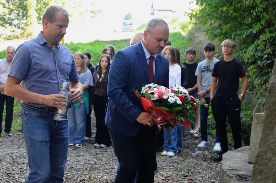 W Mordarce na Cieniawie uczczono pamięć poległych mieszkańców Limanowej - zdjęcie 18